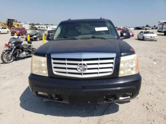 2005 Cadillac Escalade Luxury