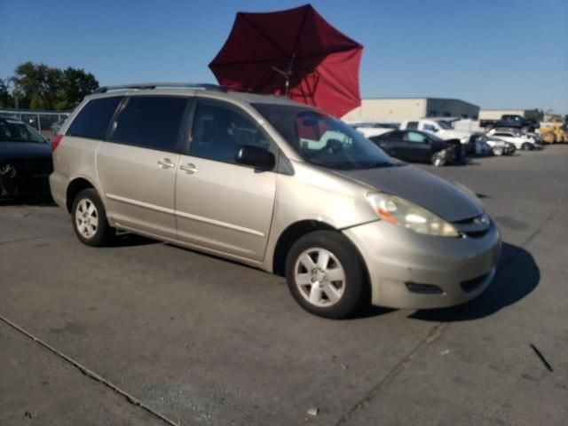 2006 Toyota Sienna CE