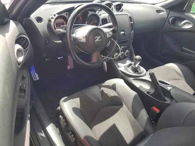 2011 Nissan 370Z Base