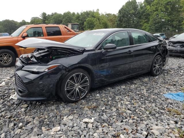 2019 Toyota Avalon XLE