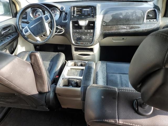 2015 Chrysler Town & Country Touring