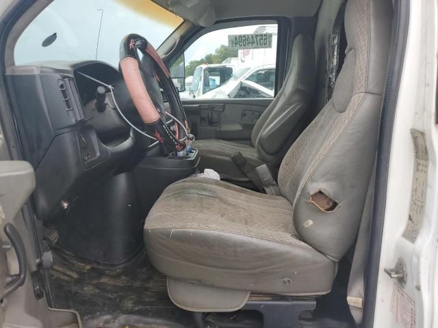 2004 Chevrolet Express G3500