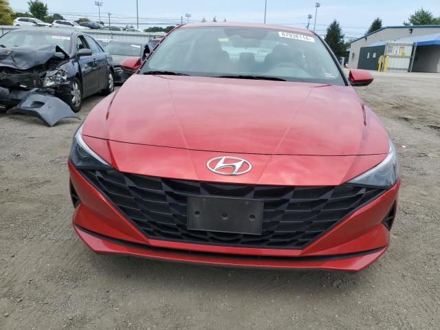 2022 Hyundai Elantra SEL