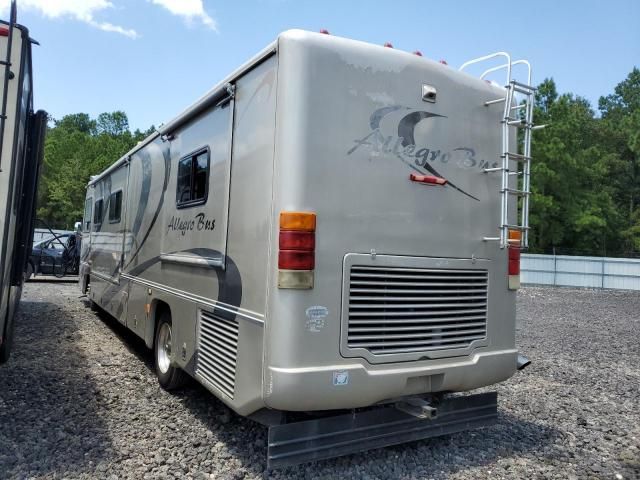 2002 Freightliner Chassis X Line Motor Home