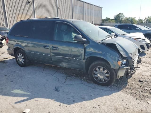 2006 Chrysler Town & Country Limited