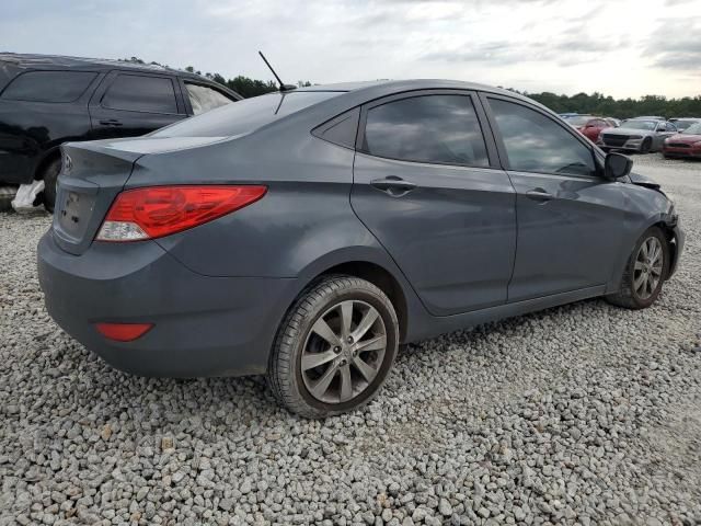 2012 Hyundai Accent GLS