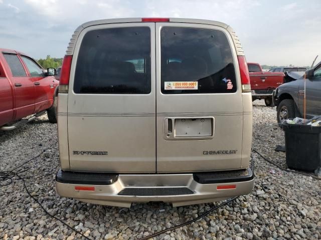 2002 Chevrolet Express G1500