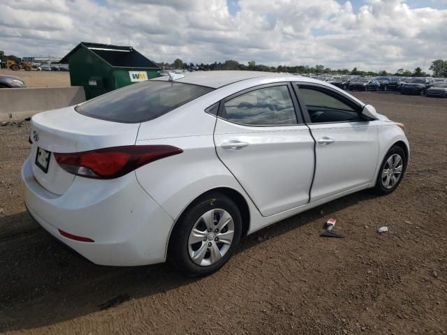 2016 Hyundai Elantra SE