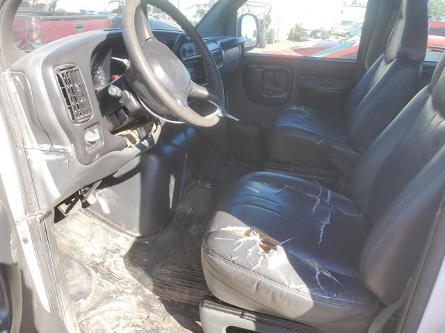 2001 Chevrolet Express G3500