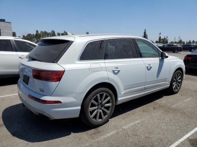 2017 Audi Q7 Premium Plus