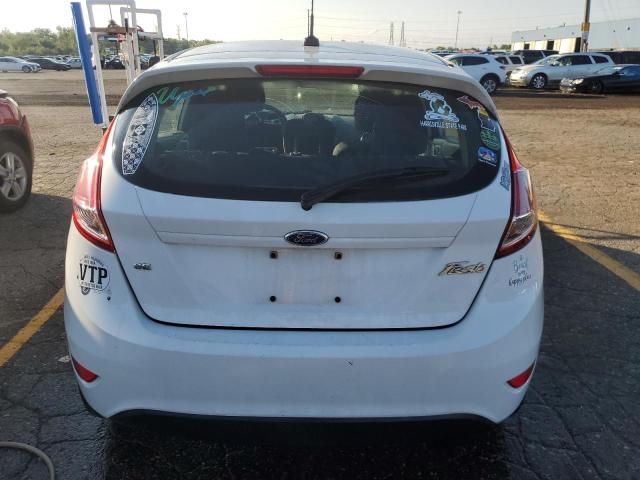 2016 Ford Fiesta SE