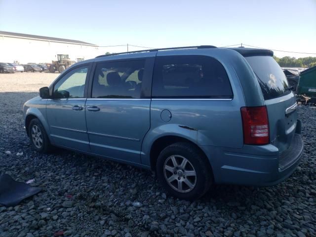 2010 Chrysler Town & Country Touring