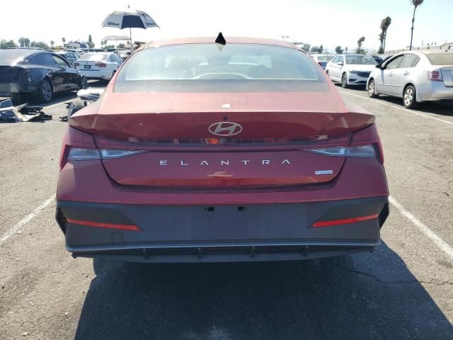 2024 Hyundai Elantra Blue