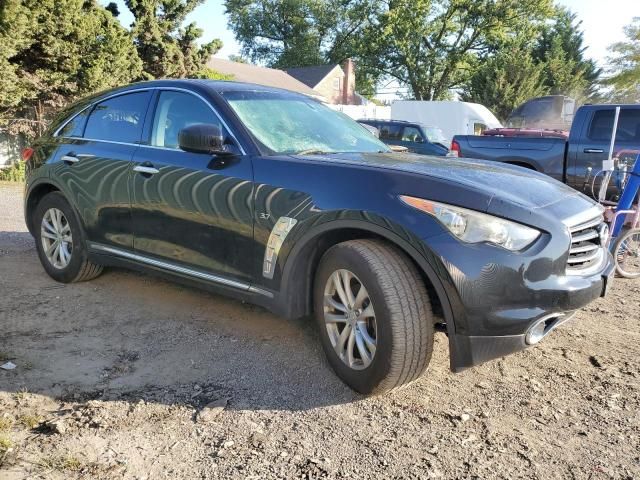 2016 Infiniti QX70