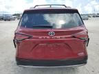 2023 Toyota Sienna Limited