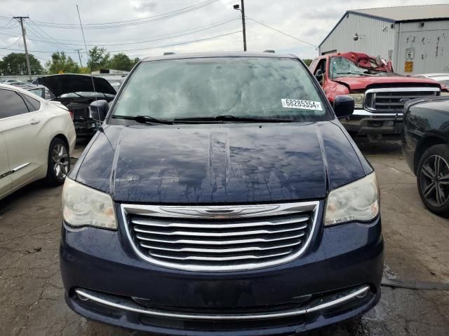 2013 Chrysler Town & Country Touring