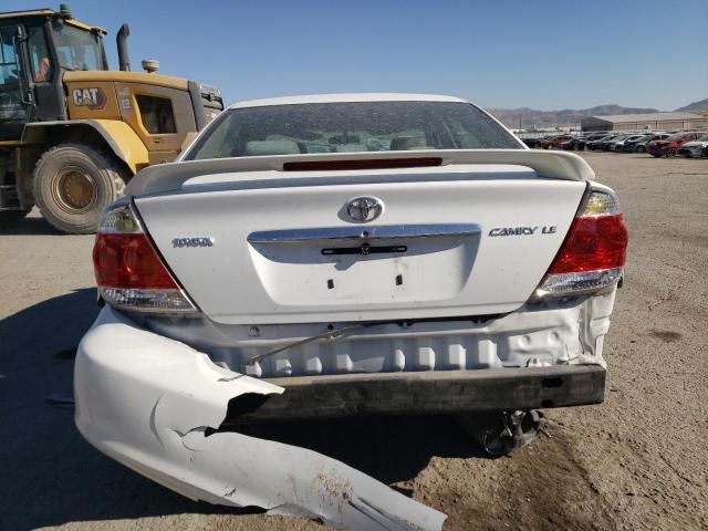 2005 Toyota Camry LE