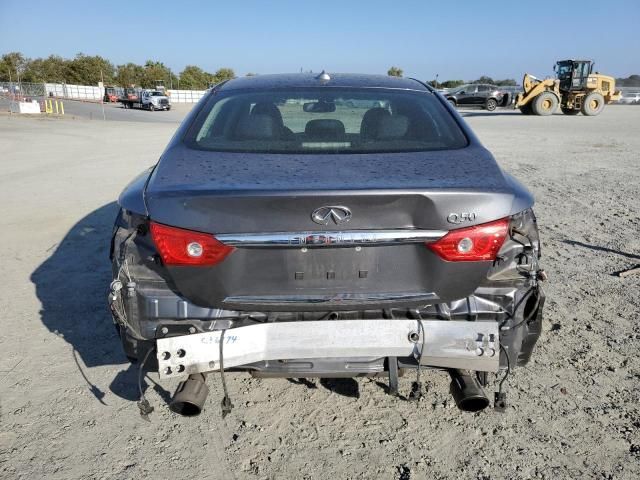 2016 Infiniti Q50 Premium