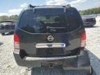 2005 Nissan Pathfinder LE