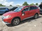 2016 Mitsubishi Outlander SE