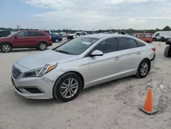 Hyundai Sonata Vehiculos salvage en venta: 2017 Hyundai Sonata SE