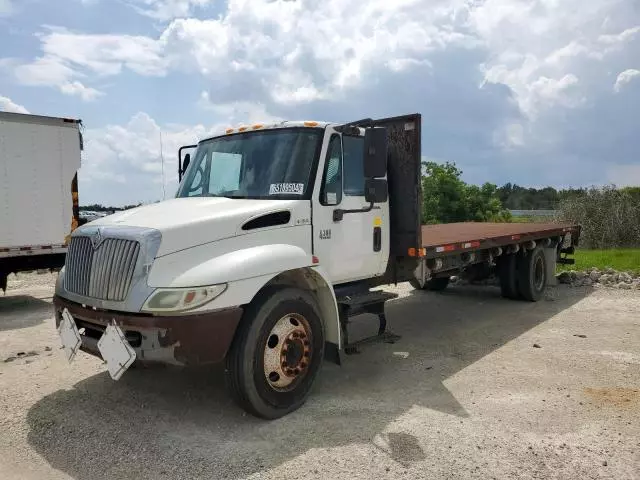 2005 International 4000 4300