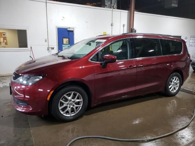 2021 Chrysler Voyager LXI