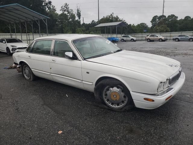 1999 Jaguar Vandenplas