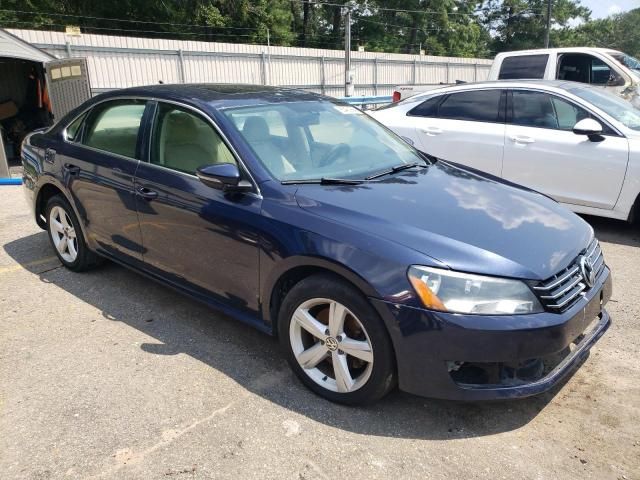 2012 Volkswagen Passat SE