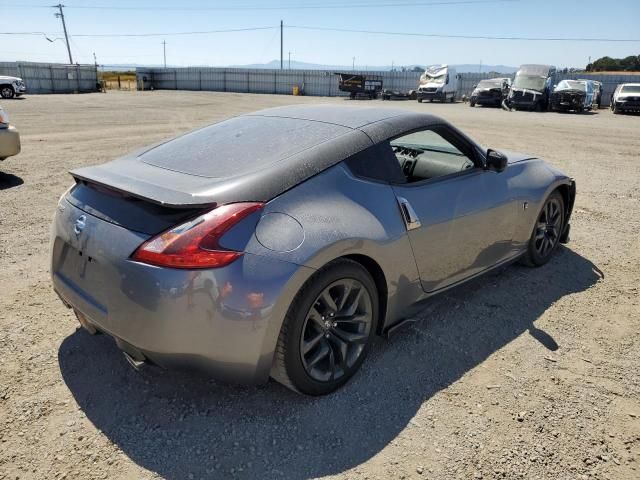 2020 Nissan 370Z Base