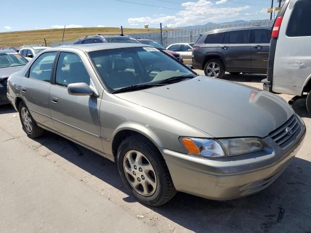 1998 Toyota Camry LE