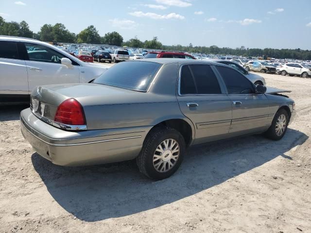 2004 Ford Crown Victoria LX