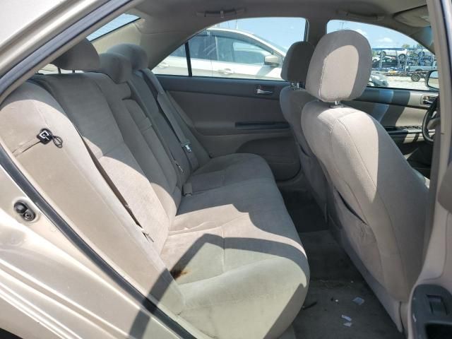 2005 Toyota Camry LE