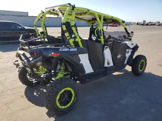 2016 Can-Am Maverick Max 1000R X DS