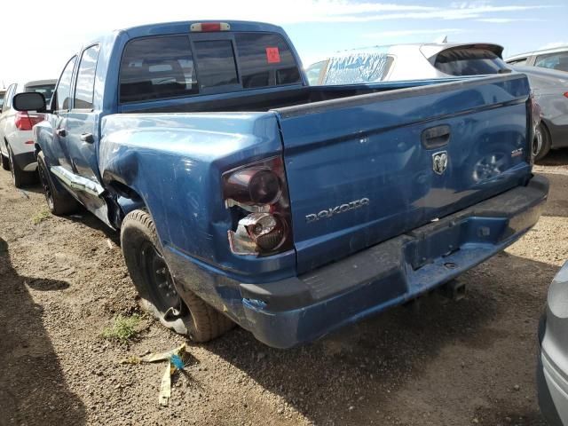 2005 Dodge Dakota Quad SLT