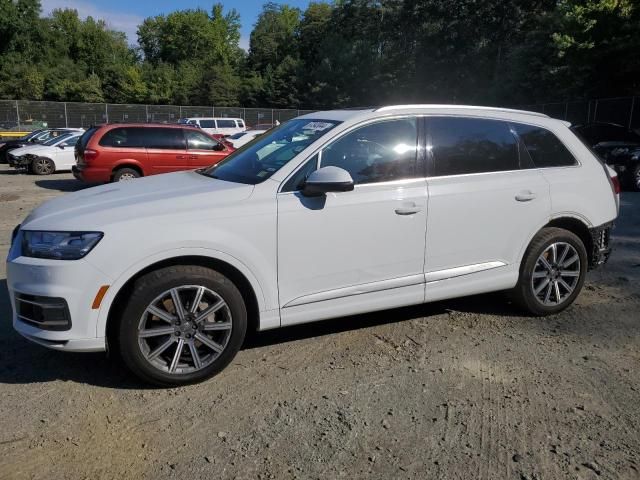 2018 Audi Q7 Prestige