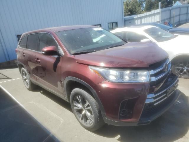 2019 Toyota Highlander LE