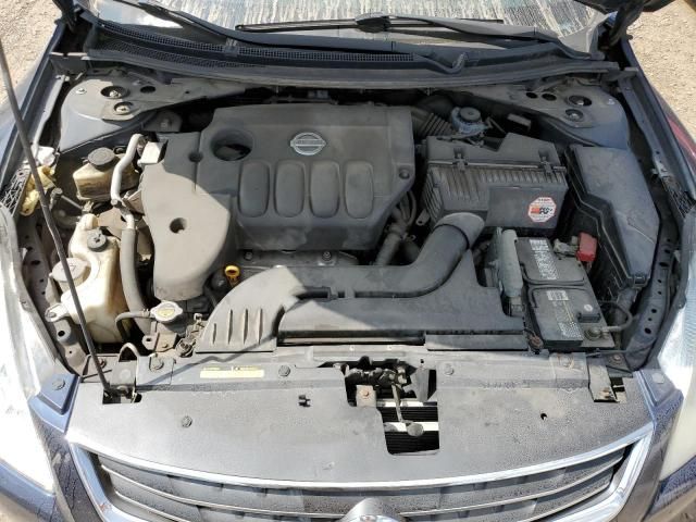 2010 Nissan Altima Base