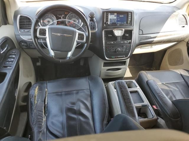 2012 Chrysler Town & Country Touring