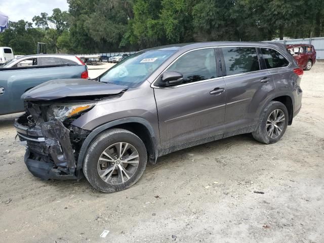 2019 Toyota Highlander LE