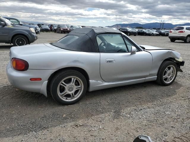 2000 Mazda MX-5 Miata Base