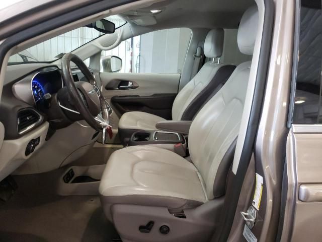 2017 Chrysler Pacifica Touring L Plus