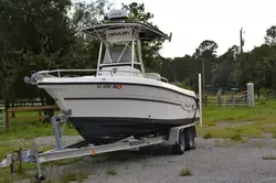 Run And Drives Boats for sale at auction: 2004 Century 22