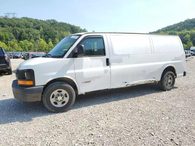 2003 Chevrolet Express G2500