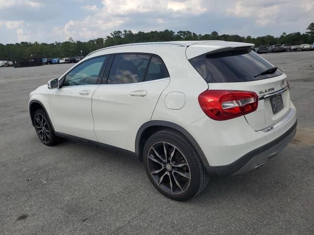 2017 Mercedes-Benz GLA 250