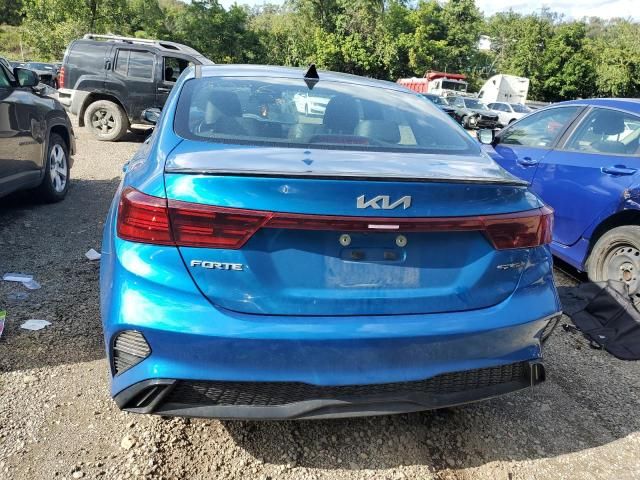 2022 KIA Forte GT Line