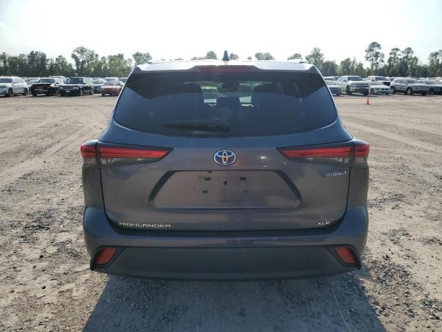 2020 Toyota Highlander Hybrid XLE