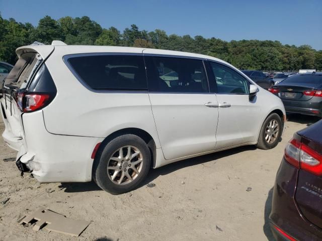 2017 Chrysler Pacifica LX