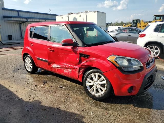 2013 KIA Soul +