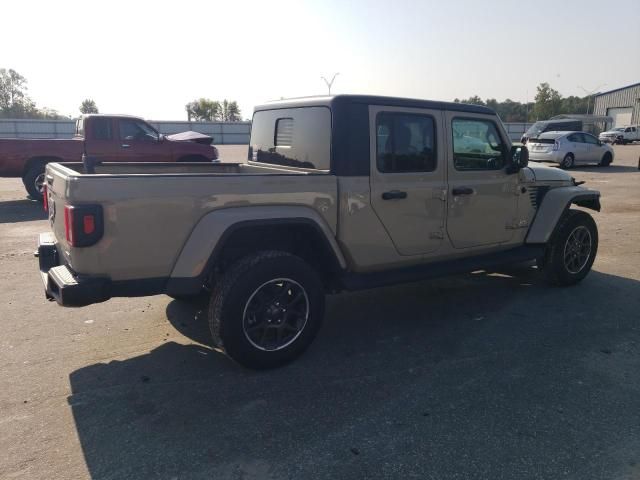 2022 Jeep Gladiator Overland